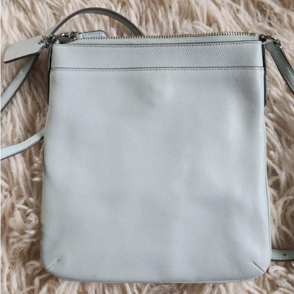 Coach EUC Crossbody bag mint green - Picture 3 of 10